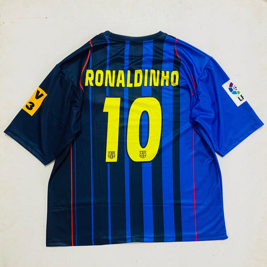 FC Barcelona 2004–05 Home Kit | Five Sleeve (ronaldinho)